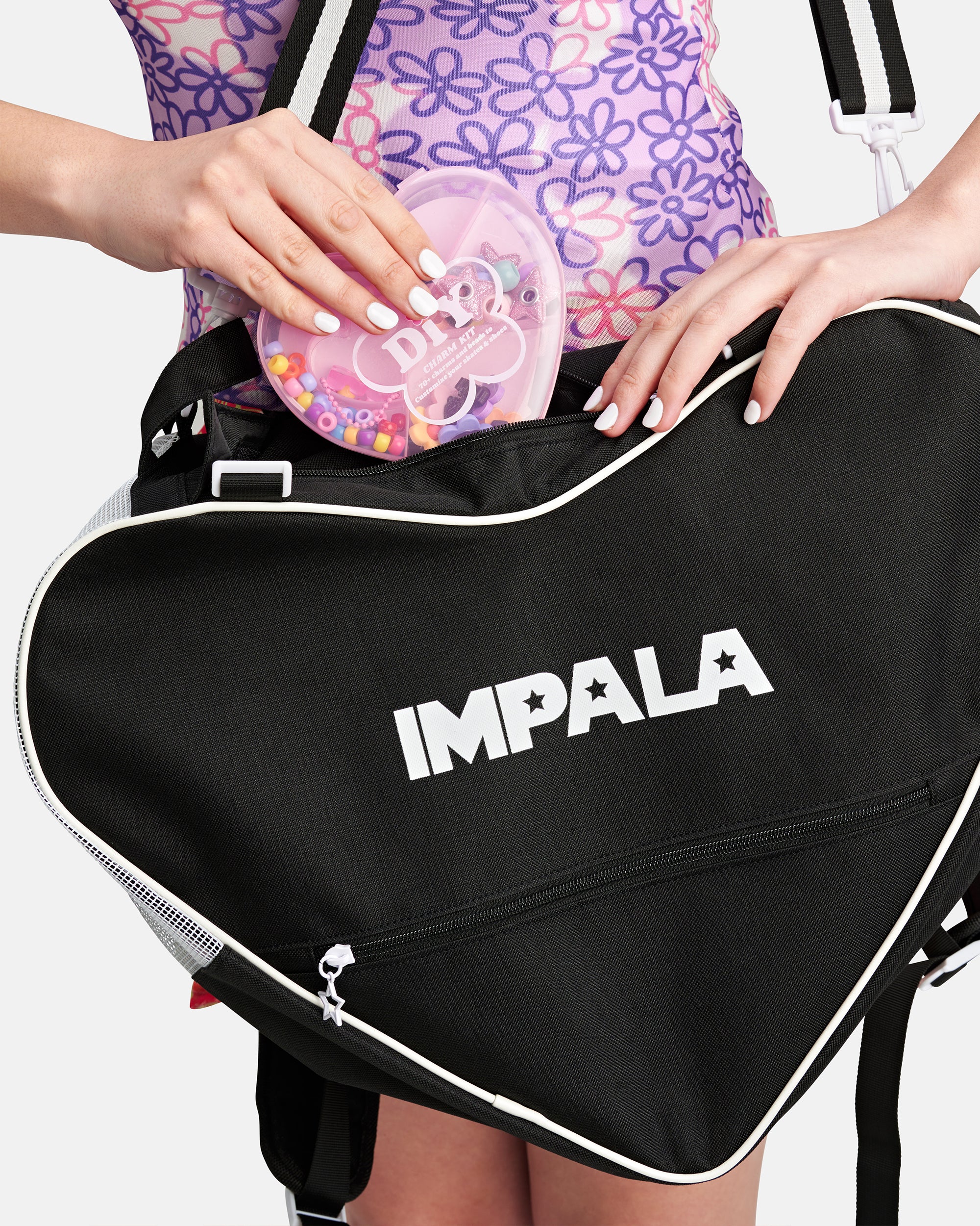 Impala Skate Bag - Black - Image 6